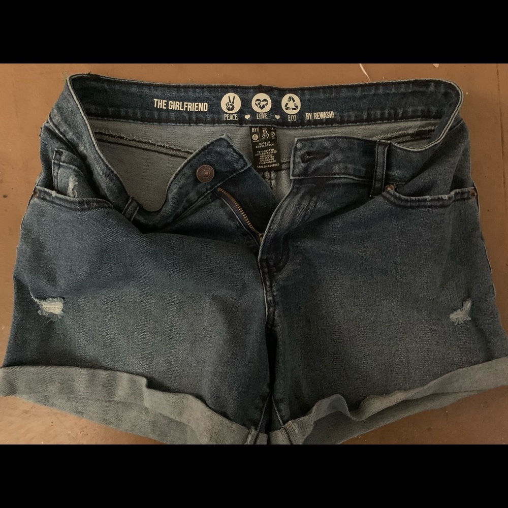 Cuffed jean shorts